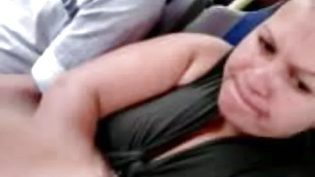 Suaminya video bokep japan movie pergi sementara wanita gemuk membersihkan apartemen.