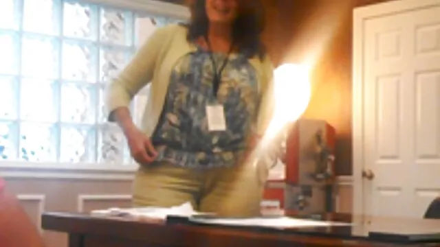 Gay menjilati bokep mom hot jepang kotoran nya!