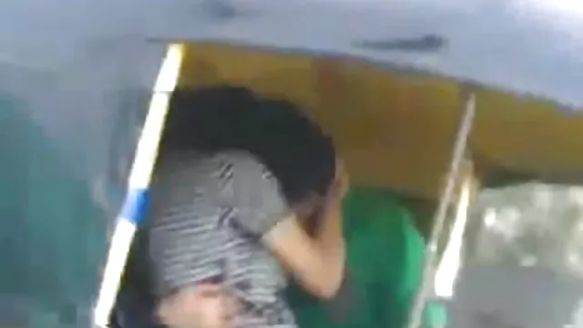 Claire memberikan kedalaman film bokep jepang bus yang manis